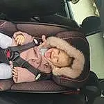 Seat Belt, Comfort, Car Seat, Baby Carriage, Car Seat Cover, Baby, Vehicle Door, Automotive Design, Auto Part, Steering Part, Vrouumm, Baby Products, Bambin, Family Car, Baby In Car Seat, Head Restraint, Enfant, Luxury Vehicle, Carmine, Personal Luxury Car, Personne