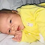 Enfant, Baby, Visage, Peau, Nez, Yellow, Joue, Head, Bambin, Yeux, Bedtime, Lip, Mouth, Sleep, Baby Sleeping, Personne