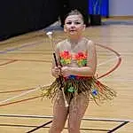 Musical Instrument, Performing Arts, Entertainment, Thigh, Danse, Rhythmic Gymnastics, Hula Hoop, Competition Event, Event, Sports, Performance Art, Recreation, Competition, Fun, Choreography, Human Leg, Performance, Enfant, Public Event, Personne