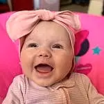 Nez, Joue, Sourire, Peau, Lip, Facial Expression, Sleeve, Rose, Happy, Tooth, Baby Laughing, Headgear, Bambin, Baby, Fun, Magenta, Baby & Toddler Clothing, Enfant, Comfort, Cap, Personne, Headwear