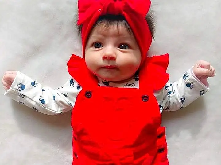 Head, Vêtements d’extérieur, Yeux, Baby & Toddler Clothing, Textile, Sleeve, Happy, Gesture, Rose, Sourire, Cap, Bambin, Baby, Playing With Kids, Enfant, Poil, Fun, Pattern, Magenta, Carmine, Personne, Headwear