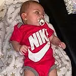 Joue, Muscle, Blanc, Mouth, Baby & Toddler Clothing, Sleeve, Comfort, Finger, Thigh, Rose, Knee, Sportswear, Baby, Red, Shorts, Sock, Happy, Bambin, T-shirt, Human Leg, Personne